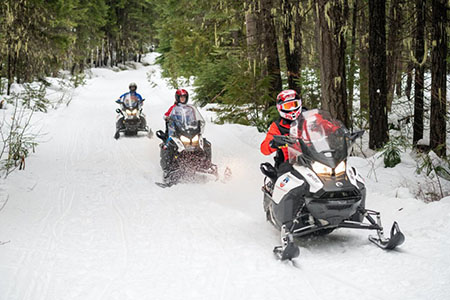 Group snowmobiling